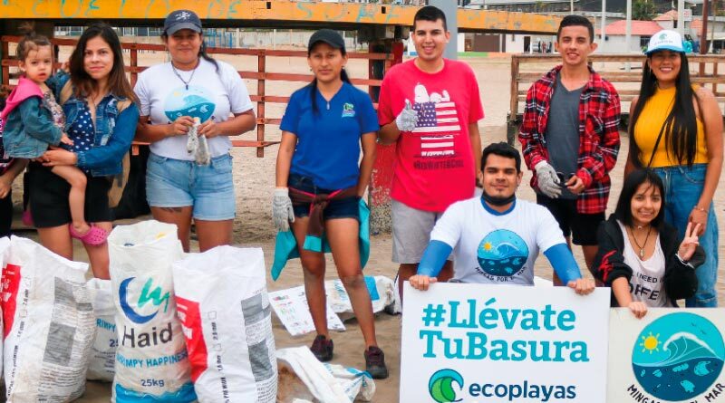 EcoPlayas retira 46.29 libras de basura de la Playa El Murciélago - Manta
